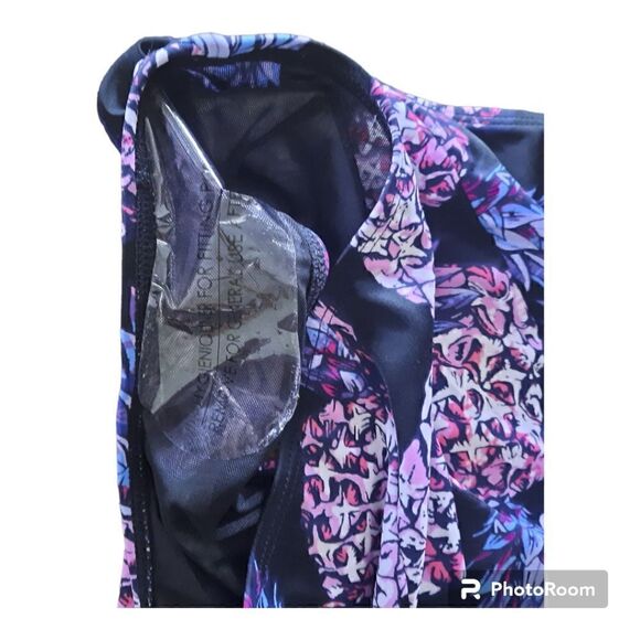 Torrid Pinapple Ruched One Piece Swimsuit NWOT - Picture 3 of 3